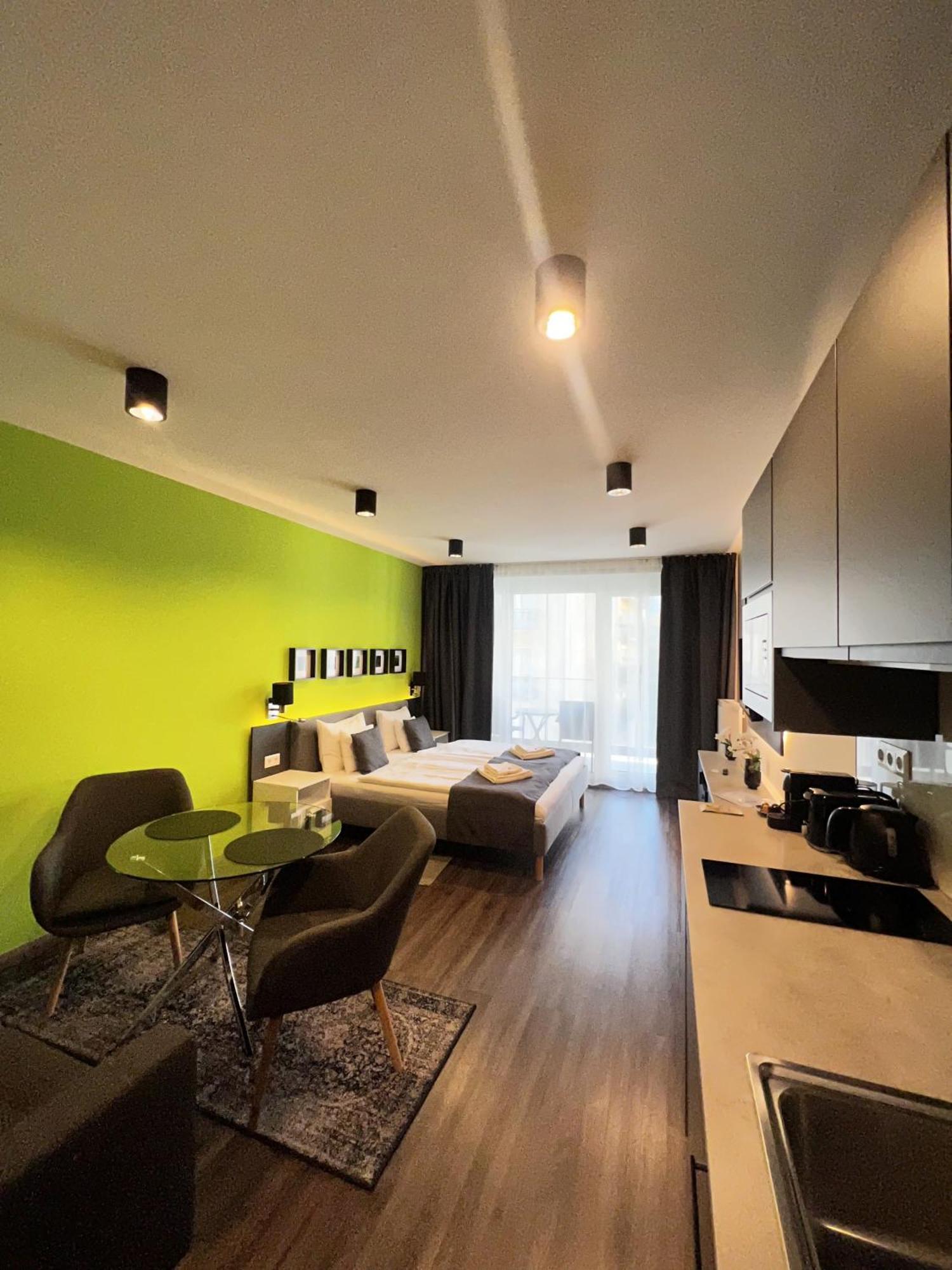 The Riverhouse بودابست المظهر الخارجي الصورة