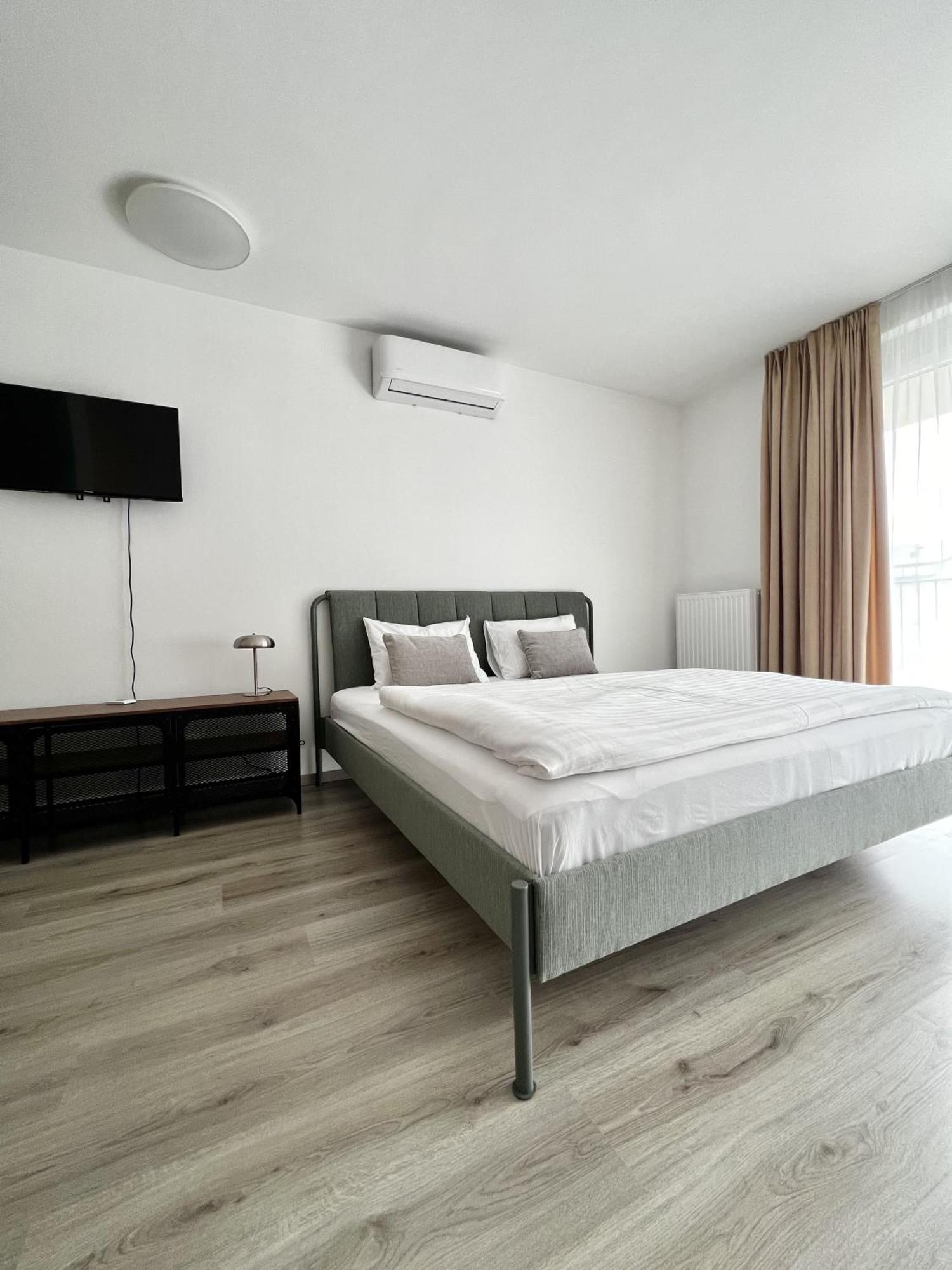The Riverhouse بودابست المظهر الخارجي الصورة