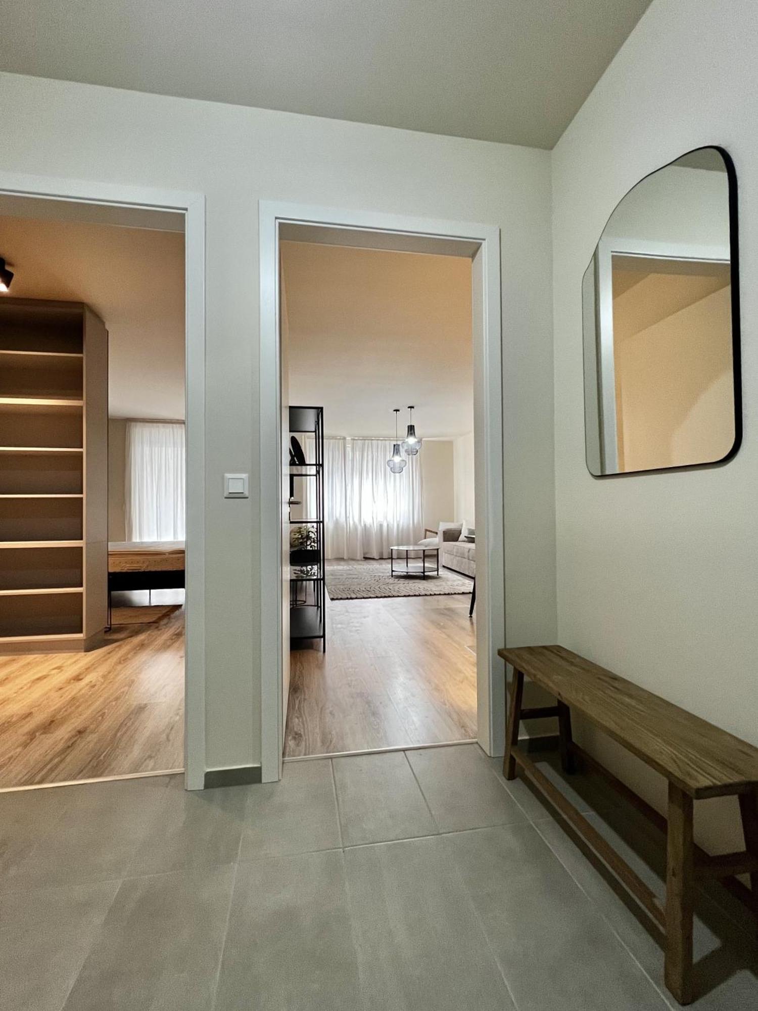 The Riverhouse بودابست المظهر الخارجي الصورة